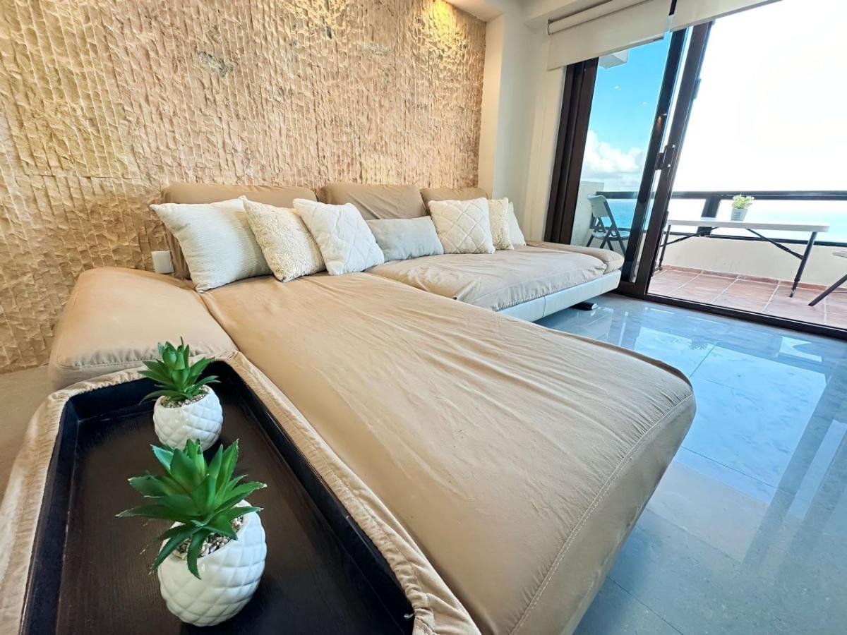Amazing Beachfront Apartment Cancún Exteriör bild