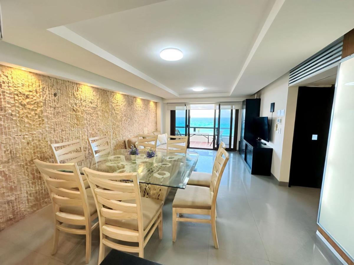 Amazing Beachfront Apartment Cancún Exteriör bild
